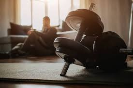 NBA｜NBA｜勇士主场大胜帝王 库里创第4000个三分球