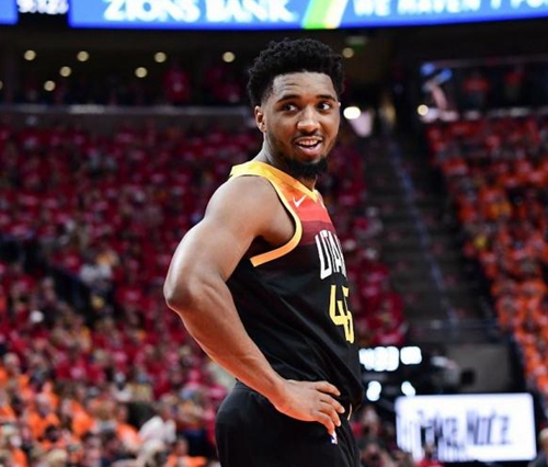 多次在首回 多次在首回